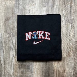 Nike stitch Christmas embordered sweatshirt hoodie